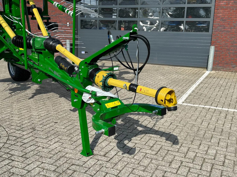 McHale 68-78 - Maşină de întors fânul: Foto 3 McHale 68-78 - Maşină de întors fânul: Foto 3