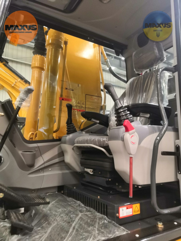 Maxus Гусеничний екскаватор модель M 130 - Excavator pe şenile: Foto 4 Maxus Гусеничний екскаватор модель M 130 - Excavator pe şenile: Foto 4
