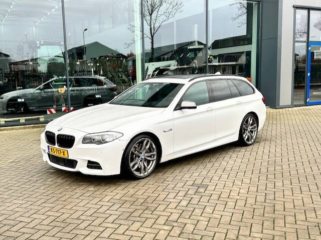 BMW m550xd super compleet! - Automobil: Foto 3 BMW m550xd super compleet! - Automobil: Foto 3