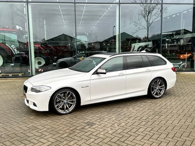 BMW m550xd super compleet! - Automobil: Foto 5 BMW m550xd super compleet! - Automobil: Foto 5