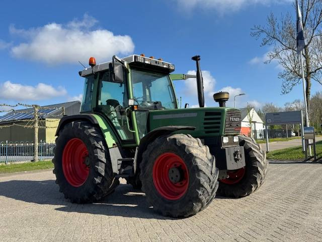 Fendt 308 Holland Farmer, Geveerde vooras, omkeer - Tractor agricol: Foto 2 Fendt 308 Holland Farmer, Geveerde vooras, omkeer - Tractor agricol: Foto 2