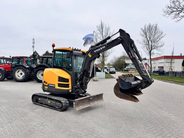 Volvo ECR35D, minikraan, 3.5 ton - Mini excavator: Foto 2 Volvo ECR35D, minikraan, 3.5 ton - Mini excavator: Foto 2