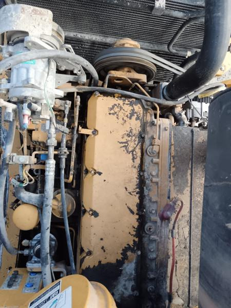 Încărcător frontal pe pneuri Caterpillar 962G 1: Foto 17