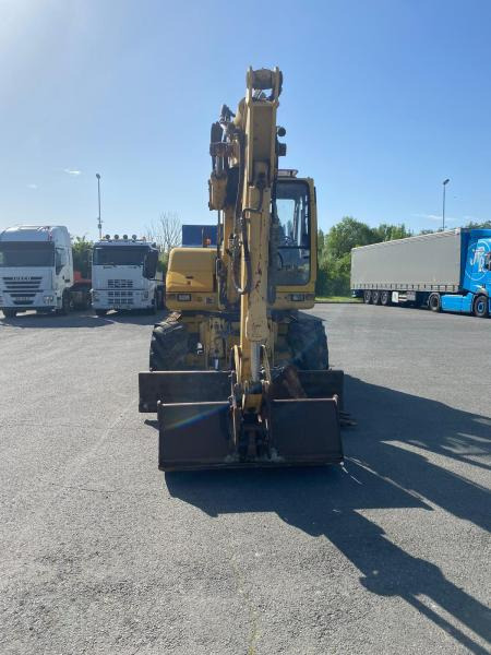 Excavator pe roţi Komatsu PW95: Foto 7