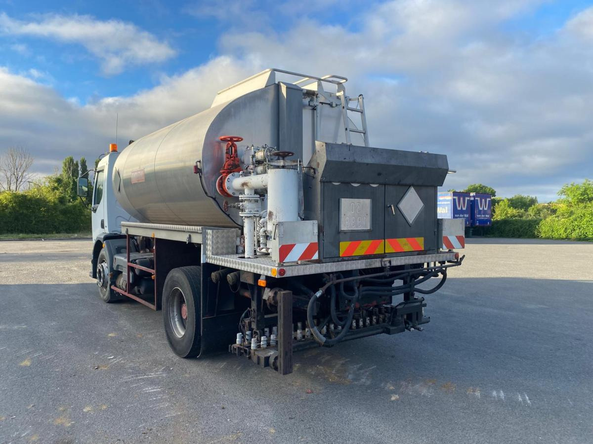 Renault Premium 300 CV - Camion cisternă: Foto 5 Renault Premium 300 CV - Camion cisternă: Foto 5