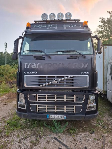 Volvo FH16 - 610 - Camion platformă: Foto 2 Volvo FH16 - 610 - Camion platformă: Foto 2
