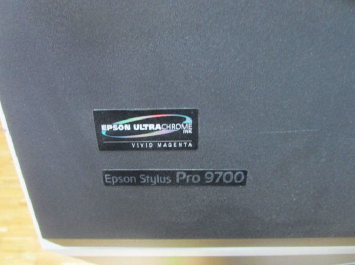 EPSON STYLUS PRO 9700 - Mașină de tipar digital: Foto 4 EPSON STYLUS PRO 9700 - Mașină de tipar digital: Foto 4