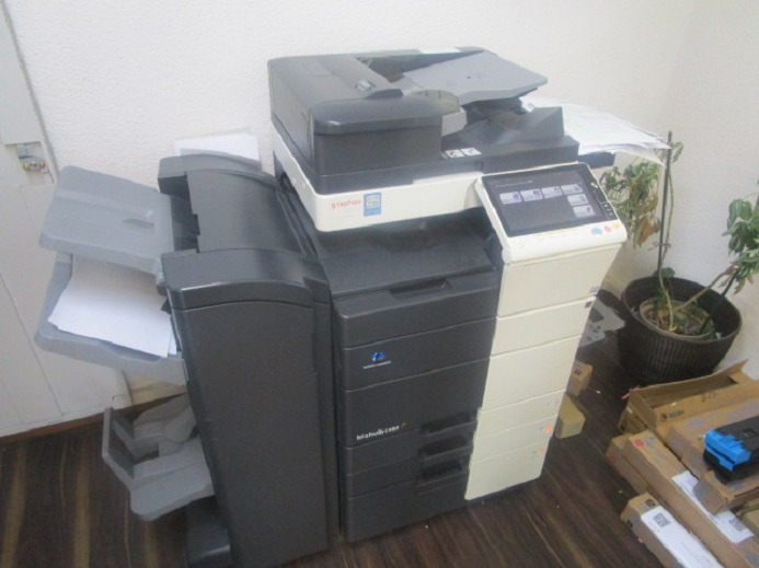 KONICA MINOLTA BIZHUB C458 - Mașină de tipar: Foto 1 KONICA MINOLTA BIZHUB C458 - Mașină de tipar: Foto 1