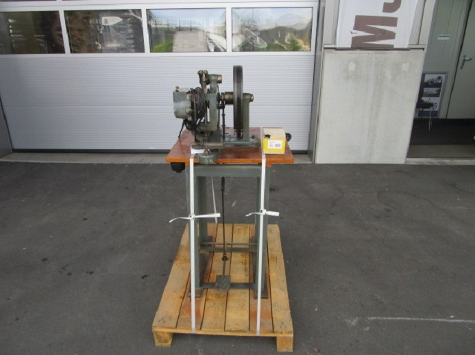 ÖSENGERÄT SCHNEIDER - Mașină de tipar: Foto 1 ÖSENGERÄT SCHNEIDER - Mașină de tipar: Foto 1