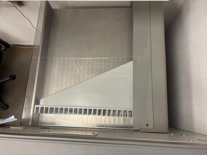 POLAR 66 - Mașină de tăiat hârtie: Foto 4 POLAR 66 - Mașină de tăiat hârtie: Foto 4