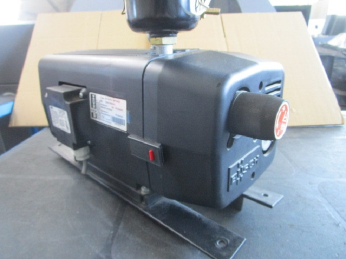 KOMPRESSOR BUSCH SV 1016 C 000 IHZZ - Piesă de schimb pentru Mașină de tipar: Foto 1 KOMPRESSOR BUSCH SV 1016 C 000 IHZZ - Piesă de schimb pentru Mașină de tipar: Foto 1