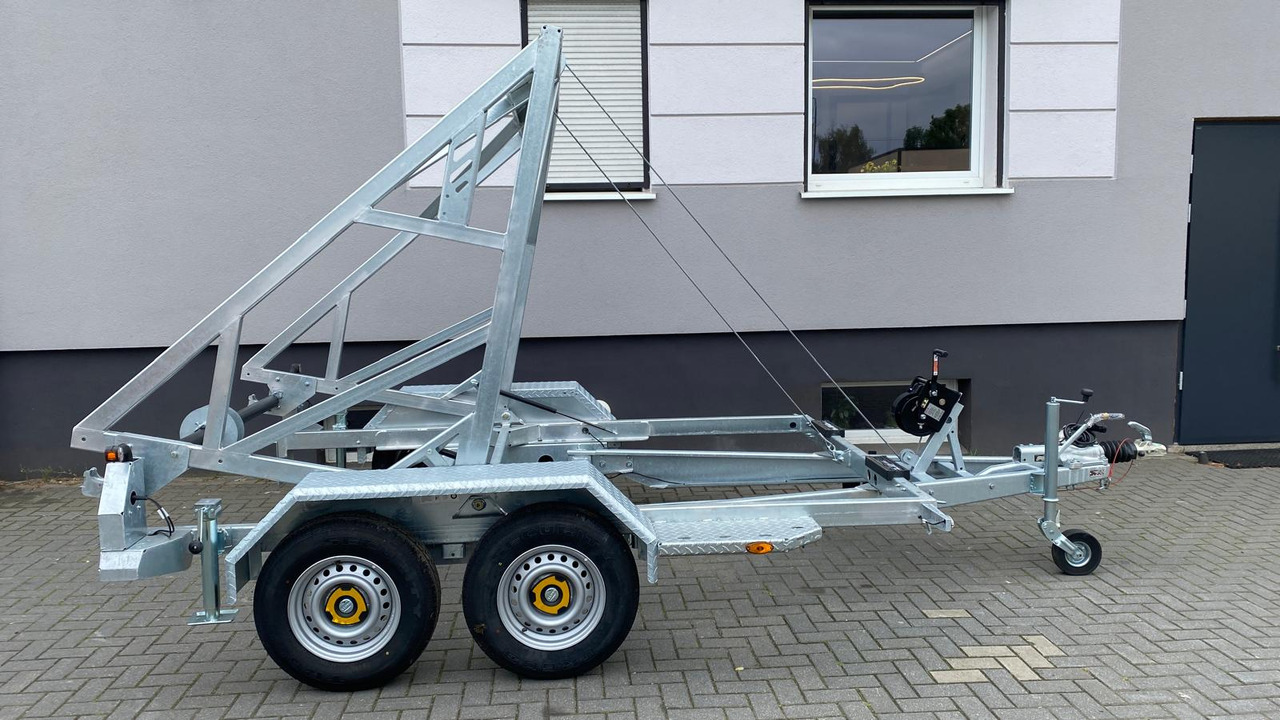 PRZYCZEPA WARK KABLOWA POD BĘBEN KABLOWY DMC 2700KG / WARK Cable Trailer for Cable Drum DMC 2700KG - Remorcă transport tamburi: Foto 4 PRZYCZEPA WARK KABLOWA POD BĘBEN KABLOWY DMC 2700KG / WARK Cable Trailer for Cable Drum DMC 2700KG - Remorcă transport tamburi: Foto 4