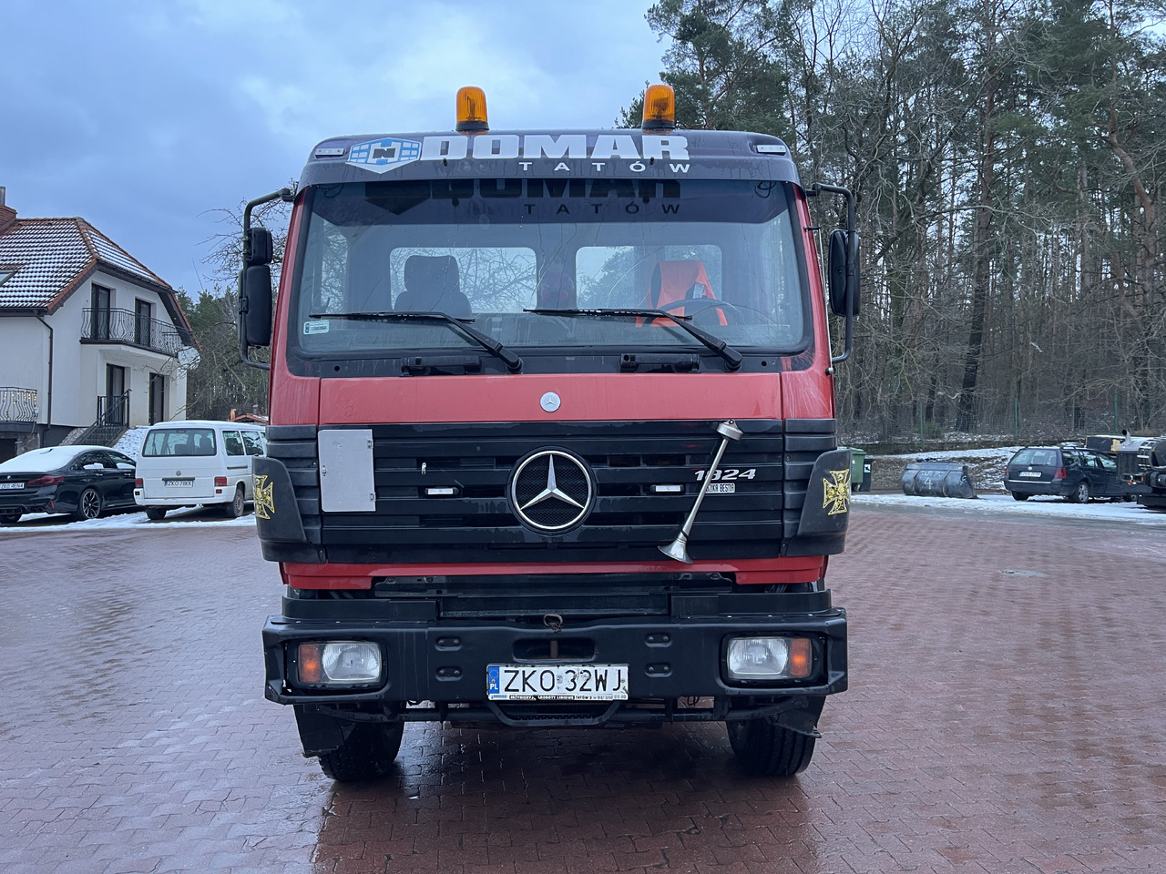 MERCEDES-BENZ 1824 - Camion basculantă: Foto 2 MERCEDES-BENZ 1824 - Camion basculantă: Foto 2