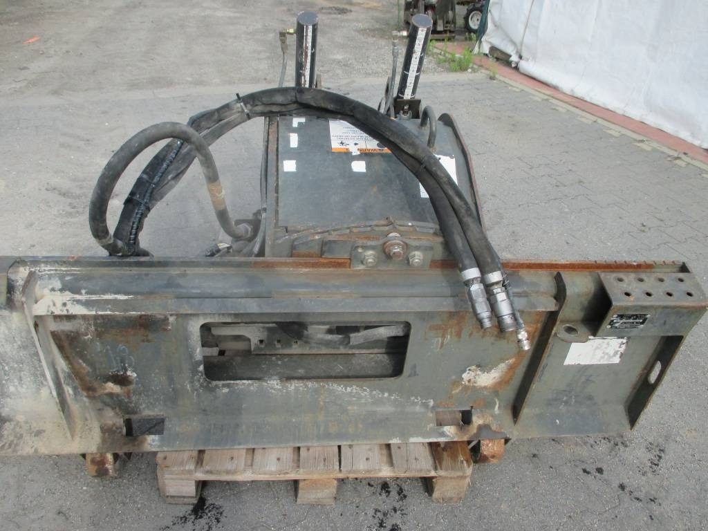 Bobcat 18 PLA - Screper: Foto 1 Bobcat 18 PLA - Screper: Foto 1