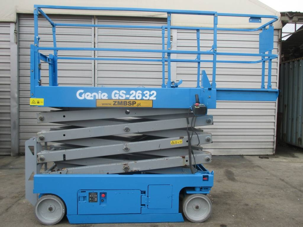 Genie GS 2632 - Platforma foarfeca: Foto 1 Genie GS 2632 - Platforma foarfeca: Foto 1