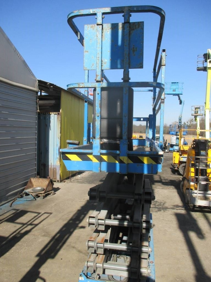 Genie GS 3232 - Platforma foarfeca: Foto 3 Genie GS 3232 - Platforma foarfeca: Foto 3