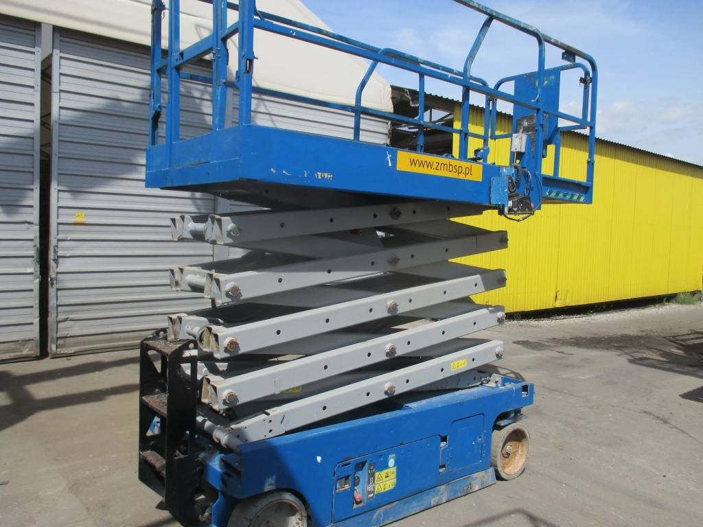 Genie GS 3246 - Platforma foarfeca: Foto 2 Genie GS 3246 - Platforma foarfeca: Foto 2