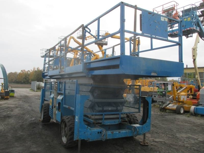Genie GS 5390 RT - Platforma foarfeca: Foto 5 Genie GS 5390 RT - Platforma foarfeca: Foto 5