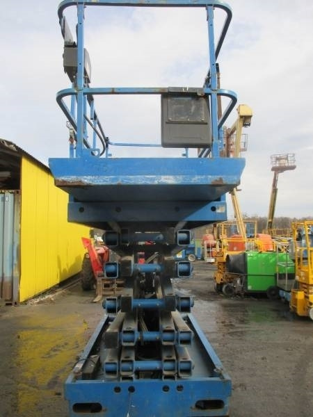 Haulotte Compact 14 - Platforma foarfeca: Foto 3 Haulotte Compact 14 - Platforma foarfeca: Foto 3