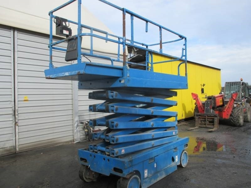 Haulotte Compact 14 - Platforma foarfeca: Foto 2 Haulotte Compact 14 - Platforma foarfeca: Foto 2