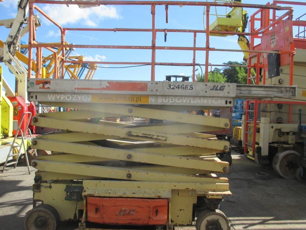 JLG 3246 ES - Platforma foarfeca: Foto 5 JLG 3246 ES - Platforma foarfeca: Foto 5