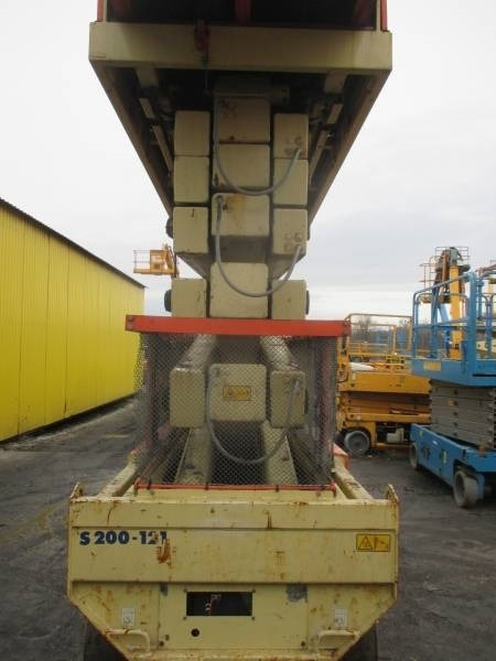 JLG Liftlux 180-12 - Platforma foarfeca: Foto 3 JLG Liftlux 180-12 - Platforma foarfeca: Foto 3