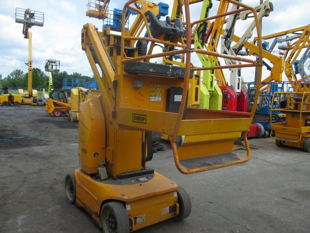 JLG Toucan 8 E - Platformă verticală: Foto 4 JLG Toucan 8 E - Platformă verticală: Foto 4