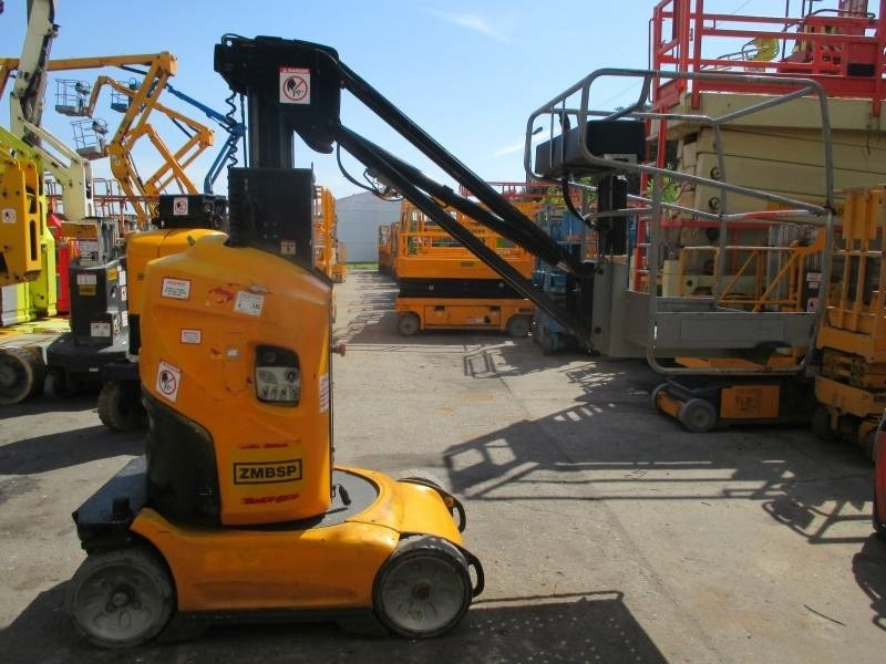 Manitou 100 VJR - Platformă verticală: Foto 5 Manitou 100 VJR - Platformă verticală: Foto 5