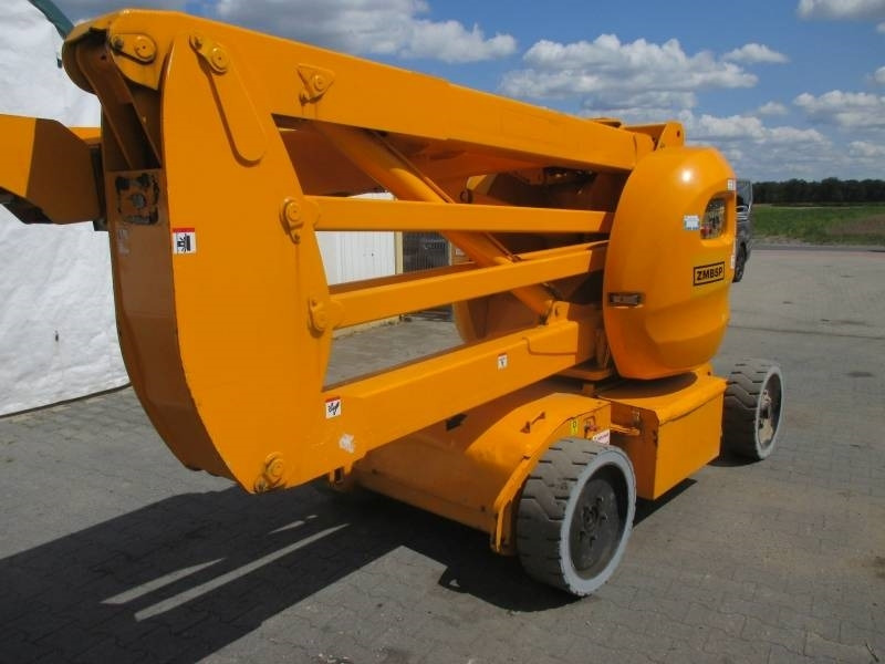 Manitou 150 AET JC - Nacela articulata: Foto 2 Manitou 150 AET JC - Nacela articulata: Foto 2