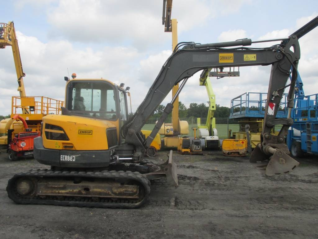 Volvo ECR 88 D - Mini excavator: Foto 1 Volvo ECR 88 D - Mini excavator: Foto 1