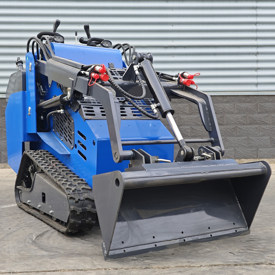 LEZUM Free Shipping Mini Skid Steer Loader Compact Track Electric/Diesel Chinese Mini Skid Steer Loader For Sale With Mini Skid Steer Attachments 4 In 1 Bucket - Mini încărcător: Foto 1 LEZUM Free Shipping Mini Skid Steer Loader Compact Track Electric/Diesel Chinese Mini Skid Steer Loader For Sale With Mini Skid Steer Attachments 4 In 1 Bucket - Mini încărcător: Foto 1