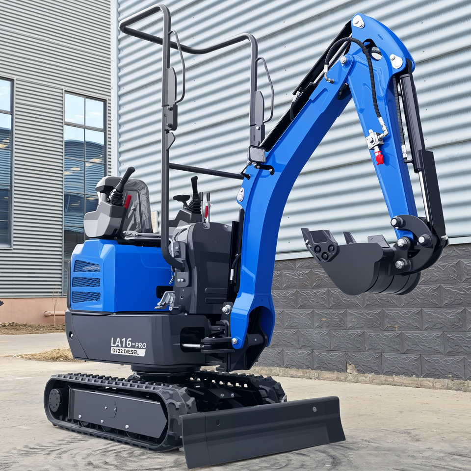LEZUM LA16Pro Mini Excavator  Euro 5/Epa Kubota Engine Mini Excavator For Sale - Excavator: Foto 3 LEZUM LA16Pro Mini Excavator  Euro 5/Epa Kubota Engine Mini Excavator For Sale - Excavator: Foto 3