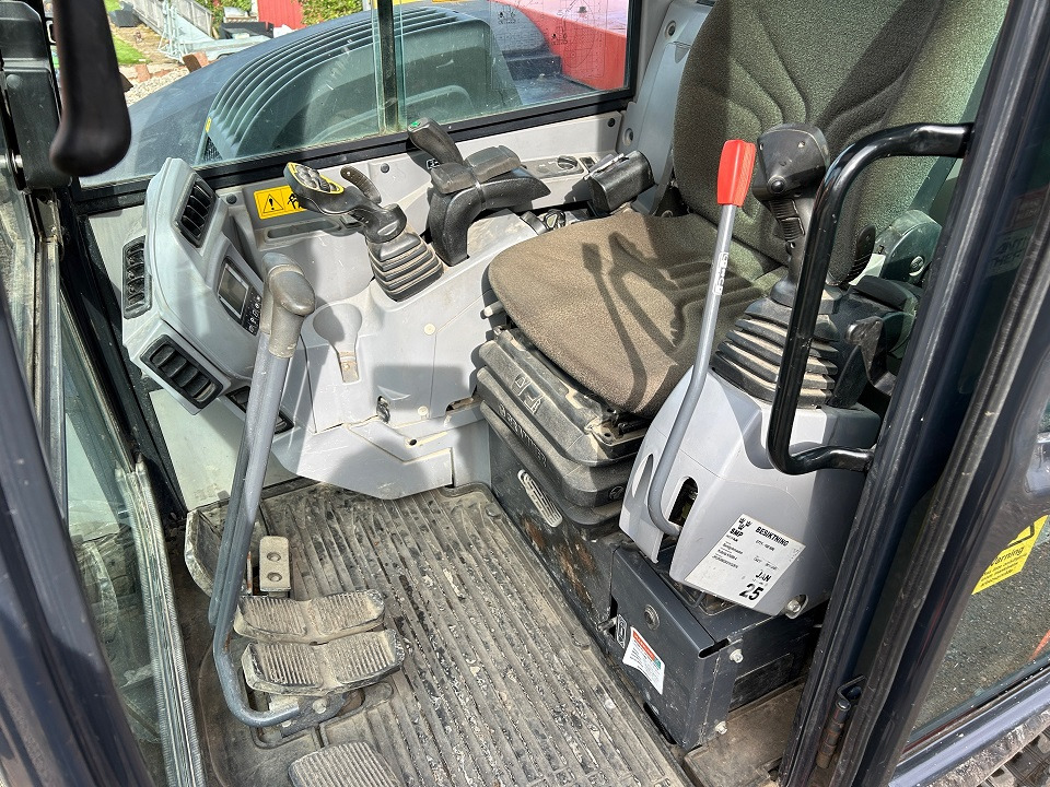 Kubota KX080-4 - Excavator pe şenile: Foto 4 Kubota KX080-4 - Excavator pe şenile: Foto 4