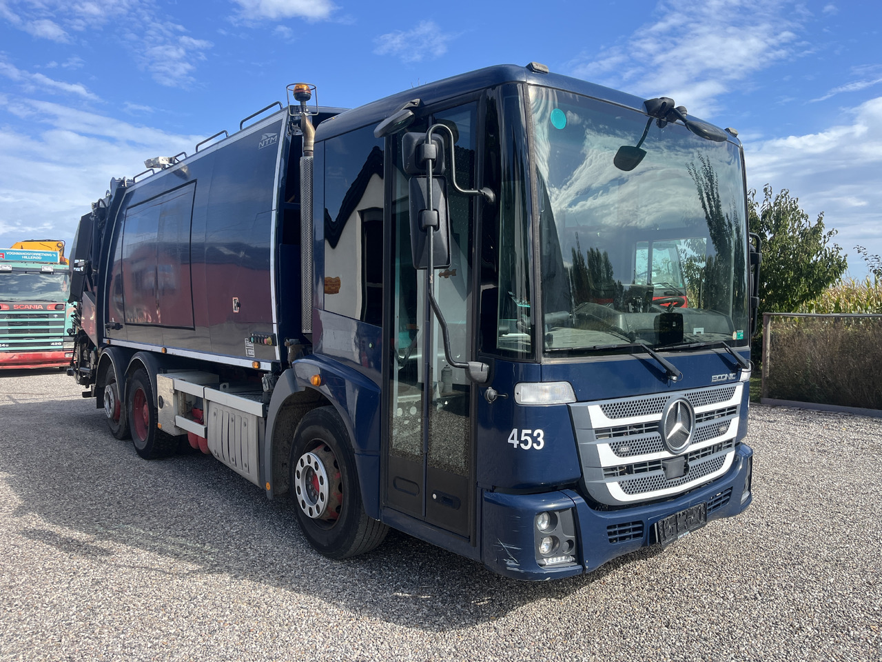 MERCEDES-BENZ Ecionic 2630 2 camber NTM - Autogunoiere: Foto 2 MERCEDES-BENZ Ecionic 2630 2 camber NTM - Autogunoiere: Foto 2