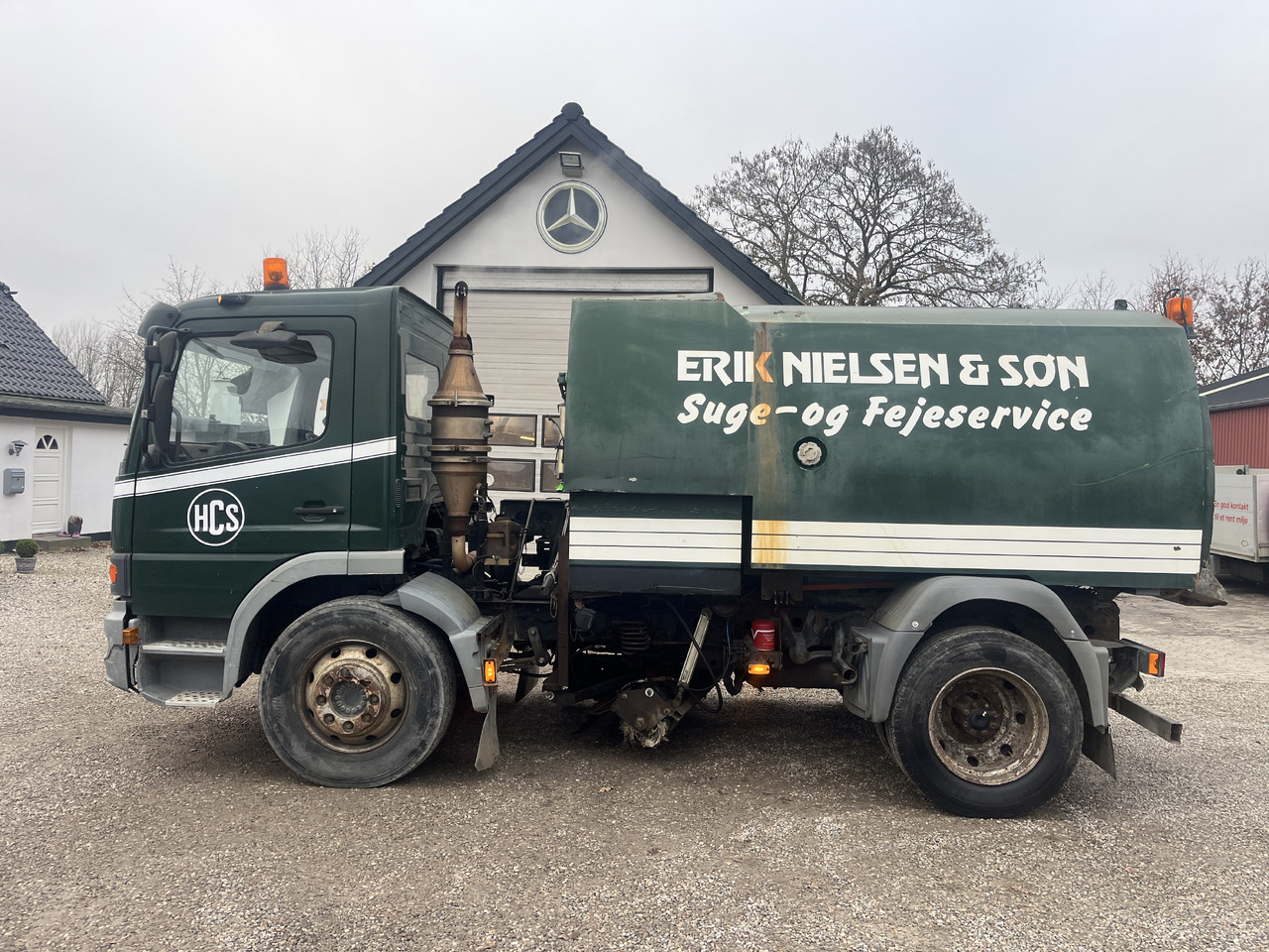 Mercedes Benz Atego - Măturătoare stradală: Foto 1 Mercedes Benz Atego - Măturătoare stradală: Foto 1