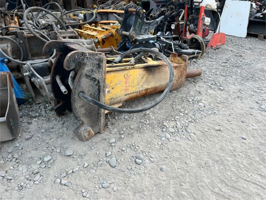 BRH Montabert 501 NG - Ciocan hidraulic: Foto 3 BRH Montabert 501 NG - Ciocan hidraulic: Foto 3