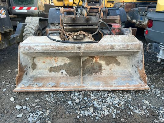 Godet de curage tilt Mecalac - Cupă excavator: Foto 4 Godet de curage tilt Mecalac - Cupă excavator: Foto 4