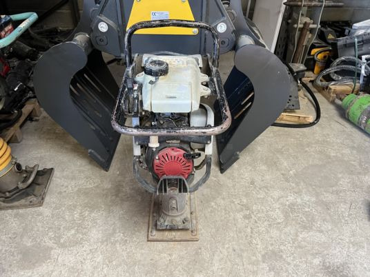Mikasa MTX-60E - Mai compactor: Foto 3 Mikasa MTX-60E - Mai compactor: Foto 3
