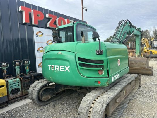 Terex TC125 à 39900 € HT - Excavator pe şenile: Foto 4 Terex TC125 à 39900 € HT - Excavator pe şenile: Foto 4
