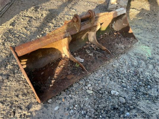 Godet de curage - axe 60 mm - Cupă excavator: Foto 3 Godet de curage - axe 60 mm - Cupă excavator: Foto 3