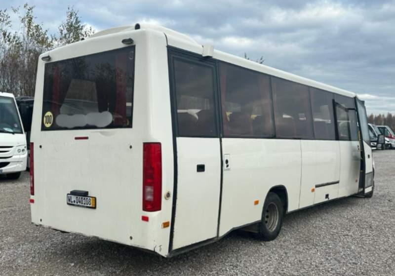 Iveco Daily Kutsenits 2011 Rossero, Prodig - Microbuz, Transport persoane: Foto 4 Iveco Daily Kutsenits 2011 Rossero, Prodig - Microbuz, Transport persoane: Foto 4