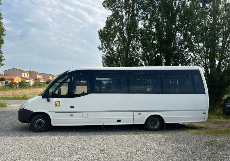 Iveco Indcar Wing euro 5 - Microbuz, Transport persoane: Foto 2 Iveco Indcar Wing euro 5 - Microbuz, Transport persoane: Foto 2