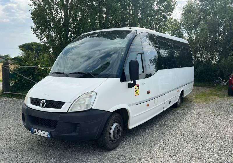 Iveco Indcar Wing euro 5 - Microbuz, Transport persoane: Foto 1 Iveco Indcar Wing euro 5 - Microbuz, Transport persoane: Foto 1