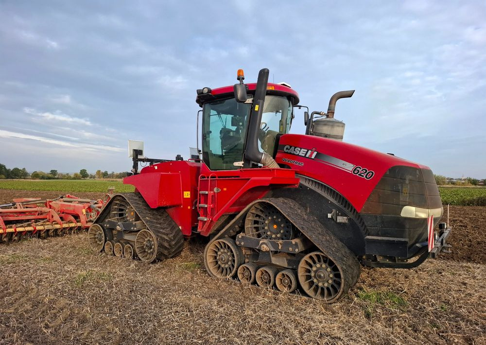 Case IH QUADTRAC 620 2015 ROK , GPS, Nie Malowany, Stan Idealny - Tractor agricol: Foto 3 Case IH QUADTRAC 620 2015 ROK , GPS, Nie Malowany, Stan Idealny - Tractor agricol: Foto 3