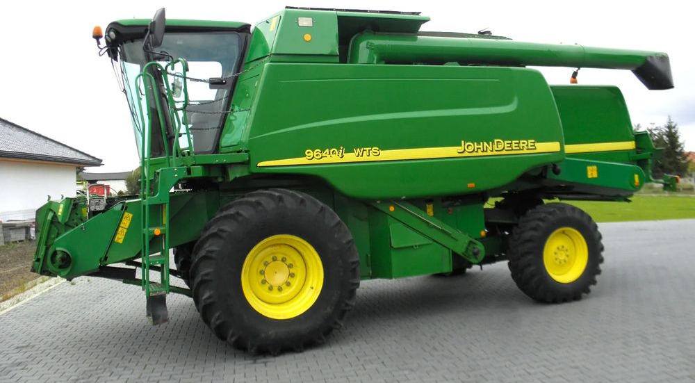 John Deere WTS 9640i 2006 Rok , Nowsza Wersja, heder,6,7m, Greenstar, Nie Malowany, Stan Bardzo Dobry - Combină de recoltat cereale: Foto 1 John Deere WTS 9640i 2006 Rok , Nowsza Wersja, heder,6,7m, Greenstar, Nie Malowany, Stan Bardzo Dobry - Combină de recoltat cereale: Foto 1