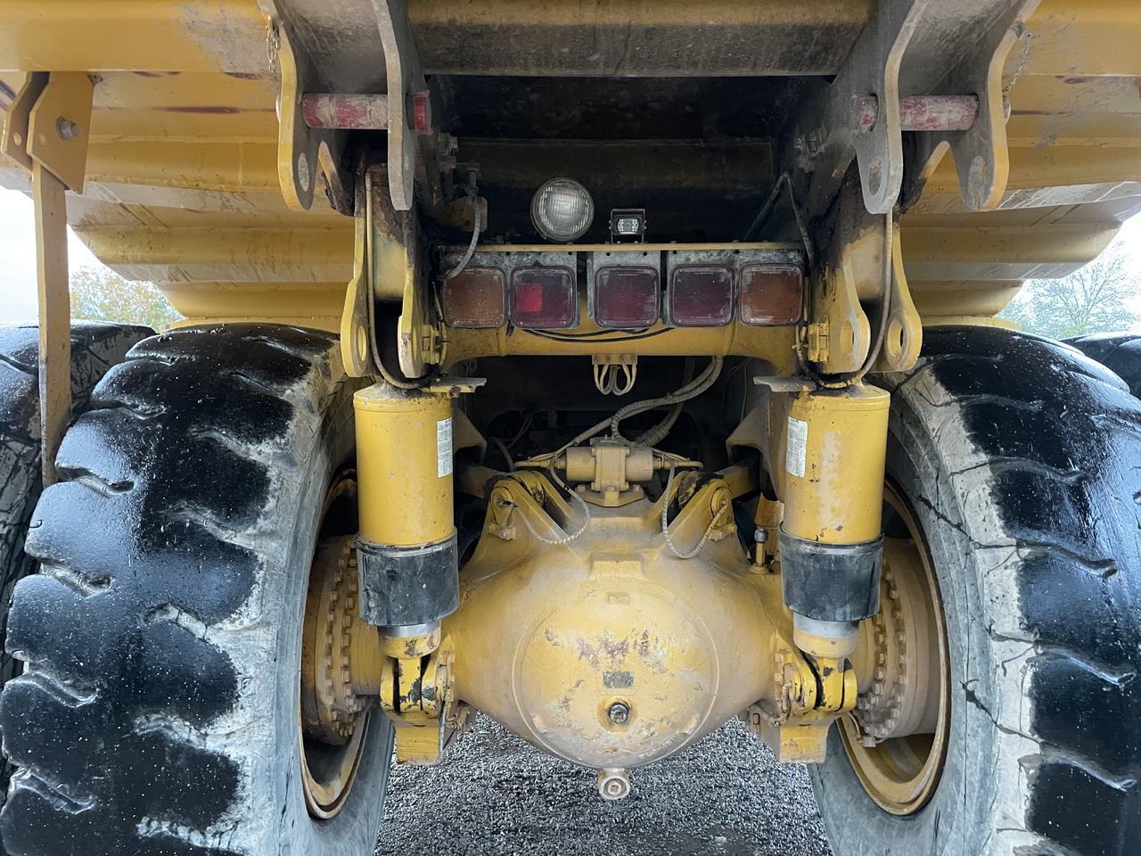 Camion minier KOMATSU Hd405-6: Foto 19