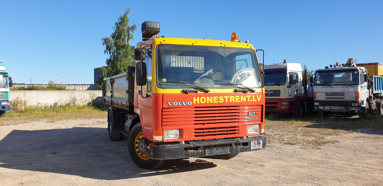 VOLVO FL 7 - Camion basculantă: Foto 5 VOLVO FL 7 - Camion basculantă: Foto 5