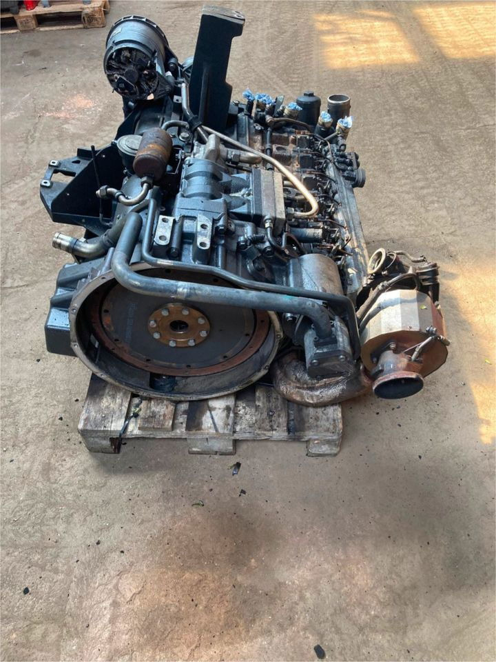 Mercedes-Benz Mercedes Motor OM 906 HLA Euro 5 Citaro OM906HLA 902.926  - Motor pentru Autobuz: Foto 4 Mercedes-Benz Mercedes Motor OM 906 HLA Euro 5 Citaro OM906HLA 902.926  - Motor pentru Autobuz: Foto 4