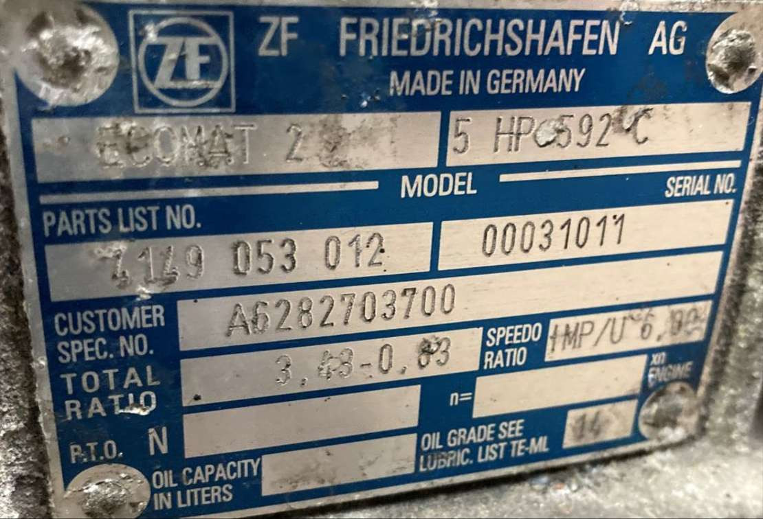 ZF Getriebe ZF 5HP 592C 5HP592C 4149053012 Mercedes Citaro Ecomat 2 - Cutie de viteze pentru Autobuz: Foto 2 ZF Getriebe ZF 5HP 592C 5HP592C 4149053012 Mercedes Citaro Ecomat 2 - Cutie de viteze pentru Autobuz: Foto 2