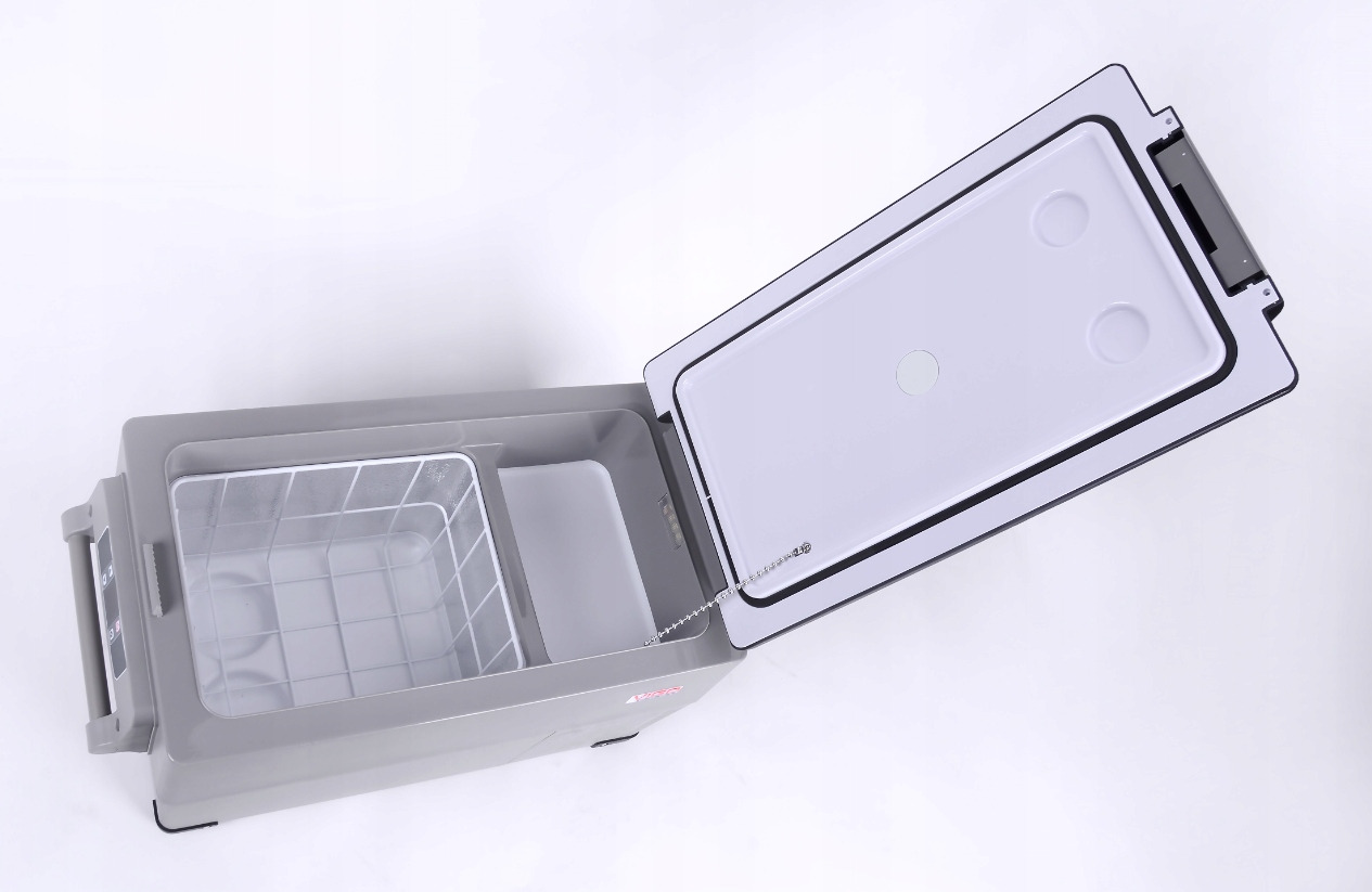 VIGO COOL LODÓWKA 35L VIGOCOOL PRZENOŚNA SPRĘŻARKOWA, 12/24/230V NR KAT. V35 - Cabină și interior: Foto 1 VIGO COOL LODÓWKA 35L VIGOCOOL PRZENOŚNA SPRĘŻARKOWA, 12/24/230V NR KAT. V35 - Cabină și interior: Foto 1